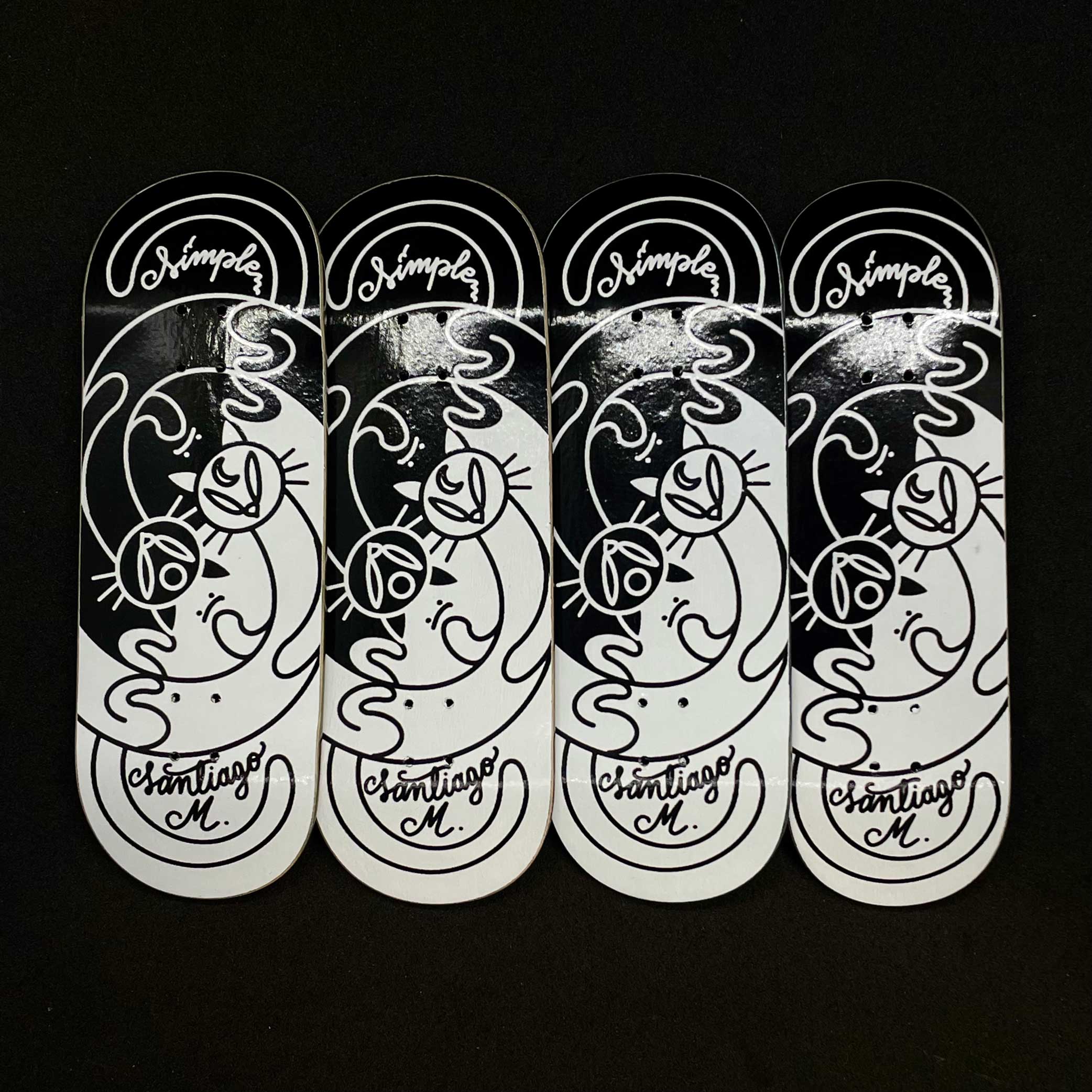 Santiago Mendoza Pro Model 'Duality' (Mild Mold) was designed to pay homage to his cats and the connection they have with him and his girlfriend.
